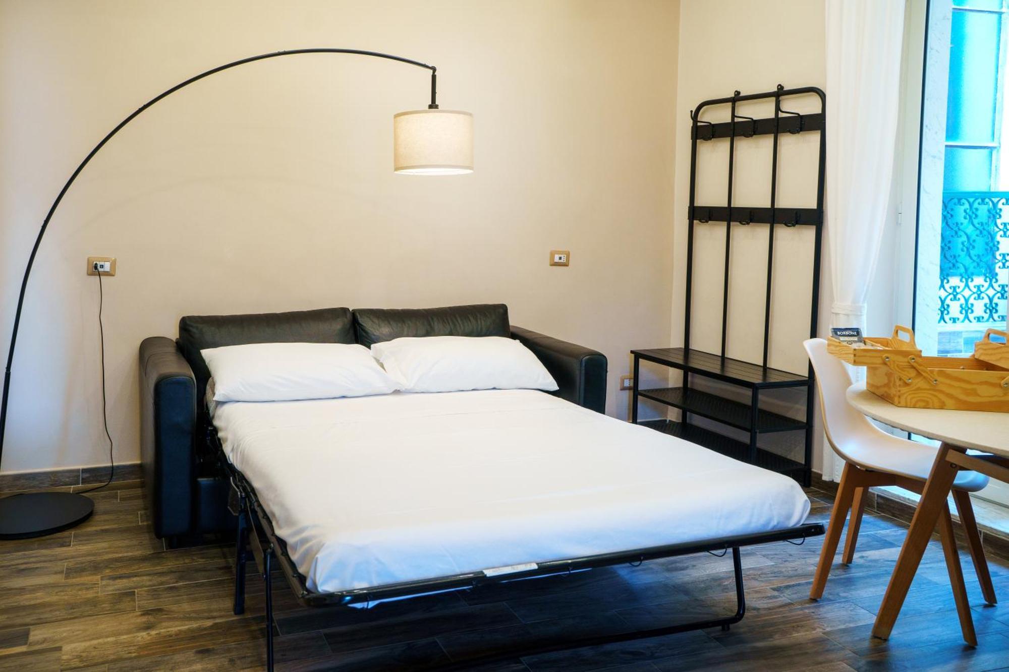 Chiatamone Relais Lejlighed Napoli Eksteriør billede